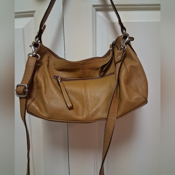 Tignanello Tan Leather Shoulder Bag With Crossbody Strap - Picture 13 of 13